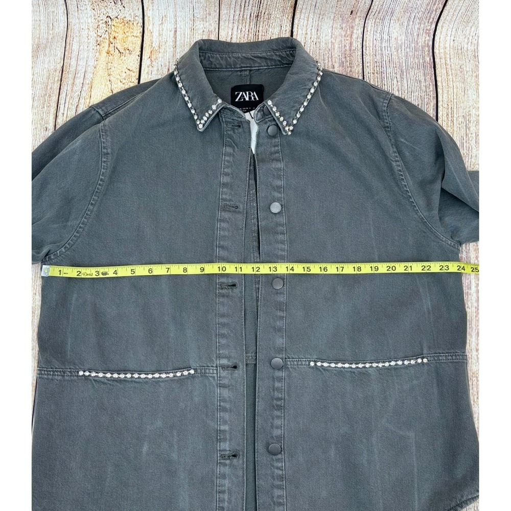 Zara XL Gray Denim Embellished Utility Jacket Crystal Stud Collar Pockets NWT - Picture 4 of 7